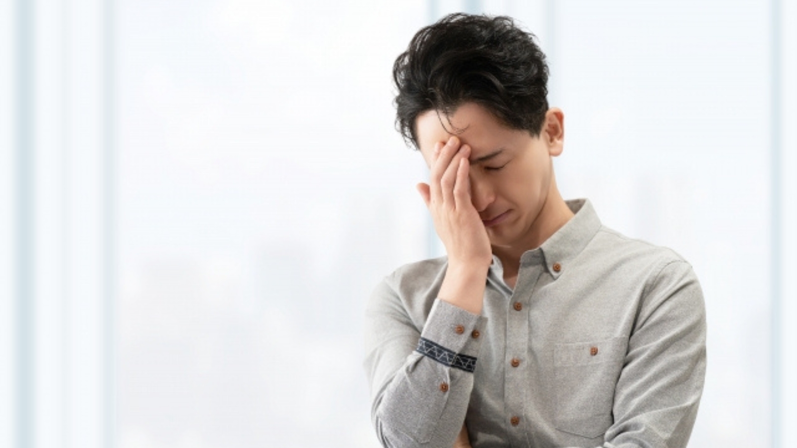 【完全解説】レーシック難民の実態と後悔しないための視力矯正手術の選び方