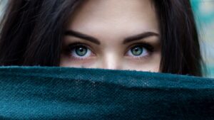 ICLを検討中の方へ｜やめた方がいいケースと判断基準を徹底解説