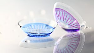 レーシック後にカラコンは使える？安全性や注意点を徹底解説！